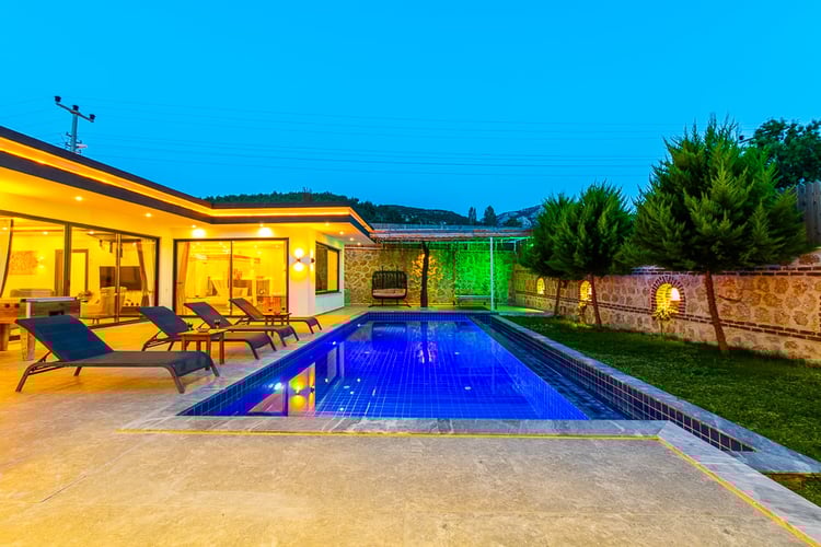 kiralik-yazlik-villa-villa cıgaday (18).jpg