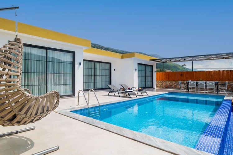 1kiralik-jakuzili-villa-villa-goldan-uno- (21).jpg