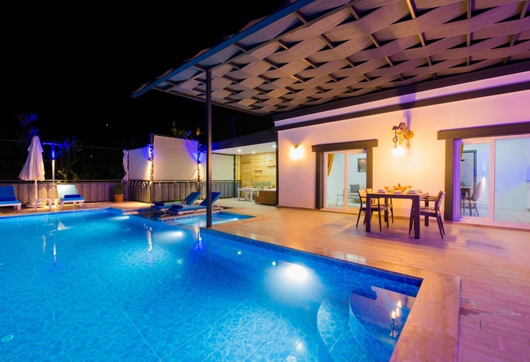 kiralik-muhafazakar-villa-villa-portakal- (14).jpg