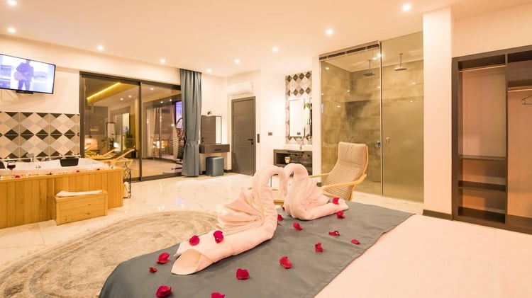 kiralik-yazlik-villa-villa-sedef (25).jpg