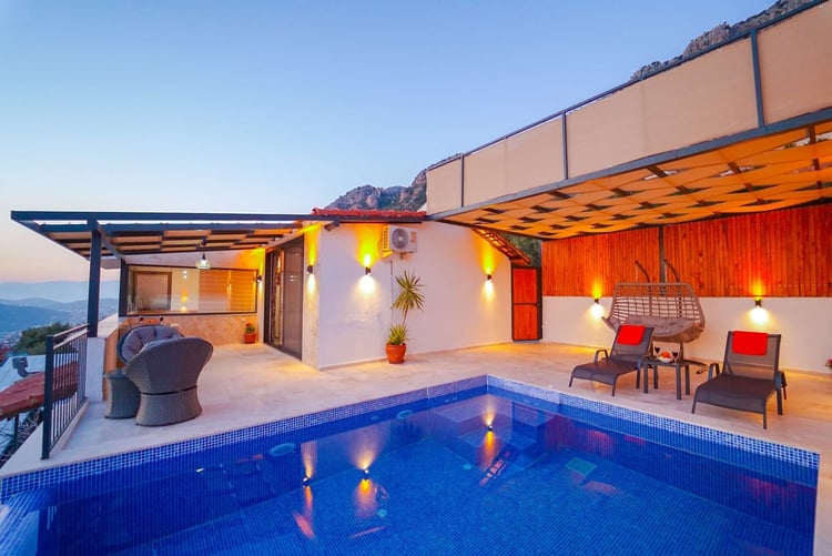 1yazlik-tatil-villasi-villa-reis- (7).jpg