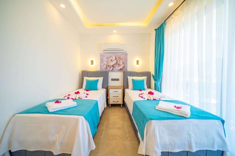 1kiralik-tatil-villasi-villa-blue-moon (31).jpg