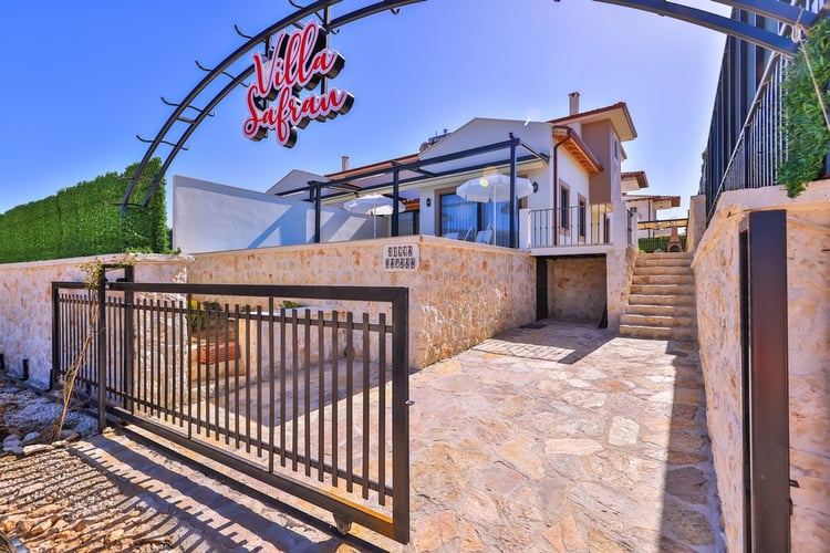 1kiralik-yazlik-villa-villa-safran (7).jpg