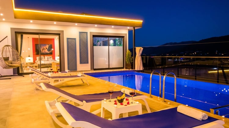 kiralik-yazlik-villa-villa-sedef (5).jpg