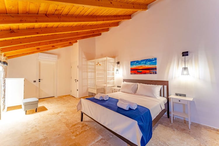 1kiralik-villa-jakuzili-kiralik-villa-villa-sirius (34).jpg