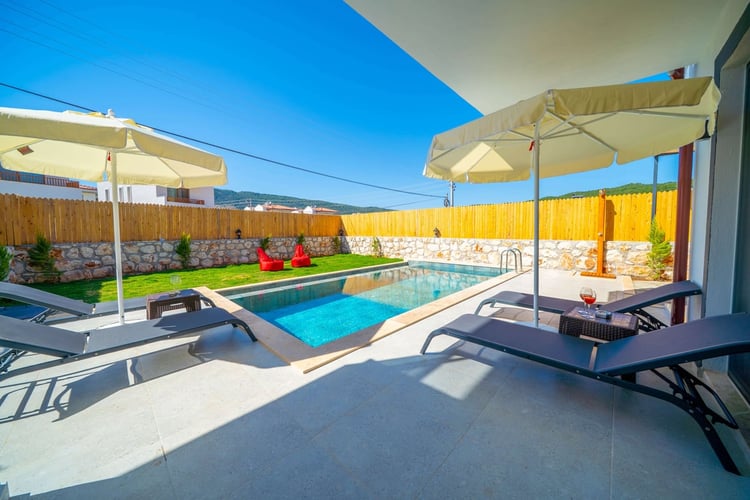 1kiralik-tatil-villasi-villa-blue-moon (20).jpg