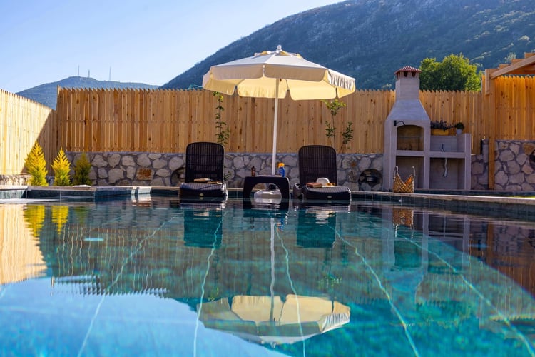 1kiralik-yazlik-villa-villa-green (9).jpg