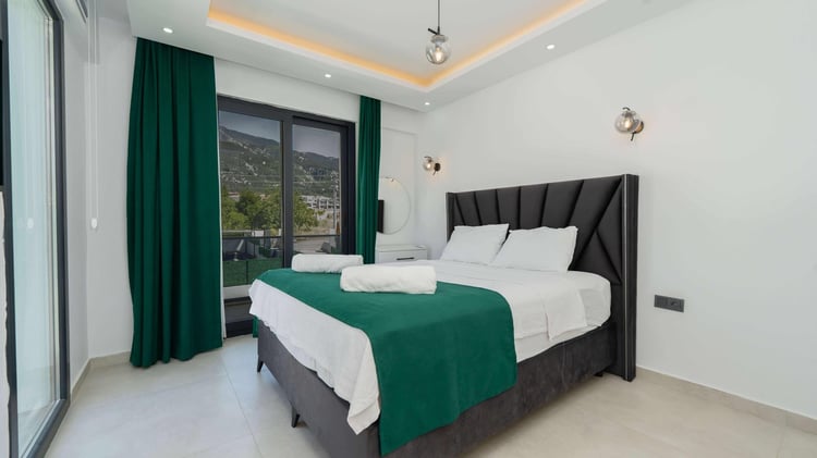 1kiralik-jakuzili-yazlik-villa-villa-pachira-2 (17).jpg