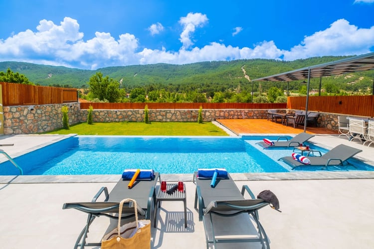 1yazlik-kiralik-muhafazakar-villa-villa-golden-duo- (20).jpg