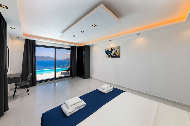 1kiralik-deniz-manzarali-villa-villa-simurg- (51).jpg