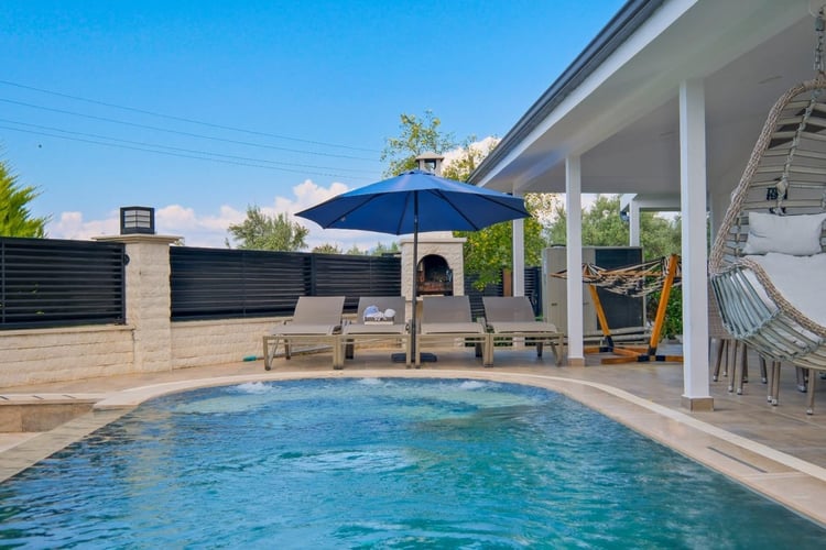 1kiralik-tatil-villasi-villa-happy-moon- (29).jpeg