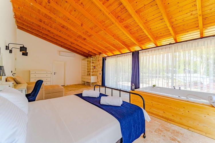 1kiralik-yazlik-villa-villa-orion (30).jpg