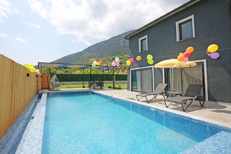 Kiralik-yazlik-villa-villa ecrinsu (10).JPG