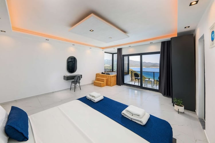 1kiralik-deniz-manzarali-villa-villa-simurg- (39).jpg