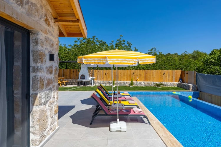 1yazlik-kiralik-villa-villa-desiderio (8).jpg