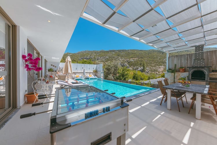 1kiralik-yazlik-villa-villa-aysa (2).jpg