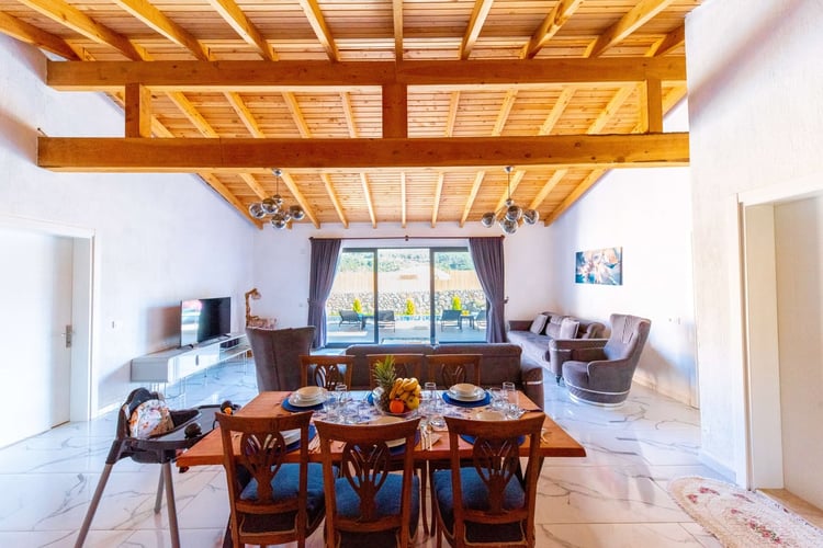 Kiralik-yazlik-villa-villa dessa (1).jpg