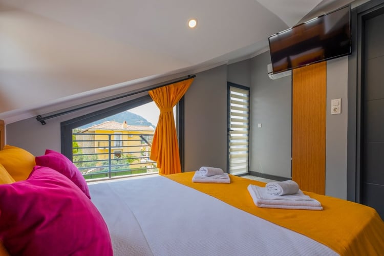 1kirazlik-yazlik-tatil-villasi-villa-su (23).jpeg