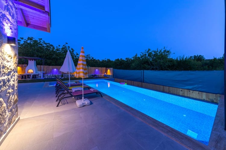 1yazlik-kiralik-villa-villa-desiderio (6).jpg