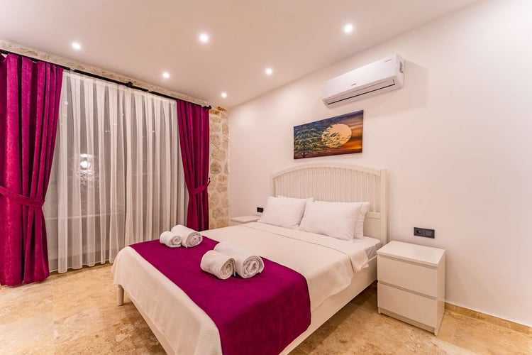 1kiralik-yazlik-villa-villa-orion (24).jpg