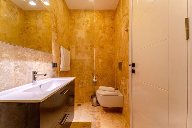 1kiralik-yazlik-villa-villa-orion (29).jpg