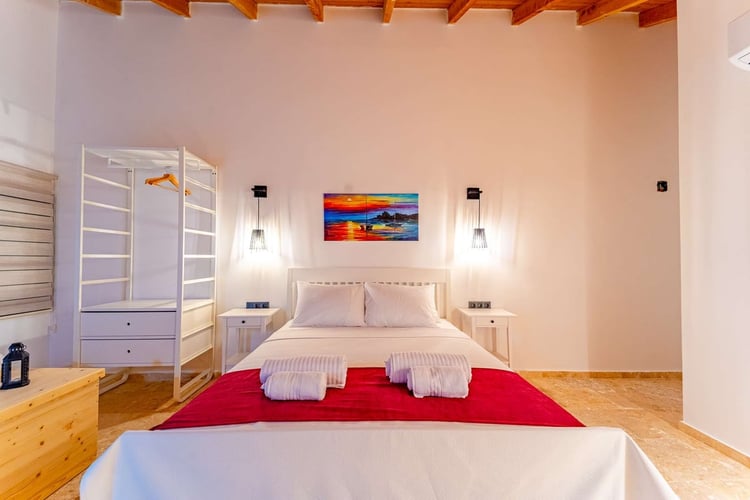 1kiralik-villa-jakuzili-kiralik-villa-villa-sirius (28).jpg