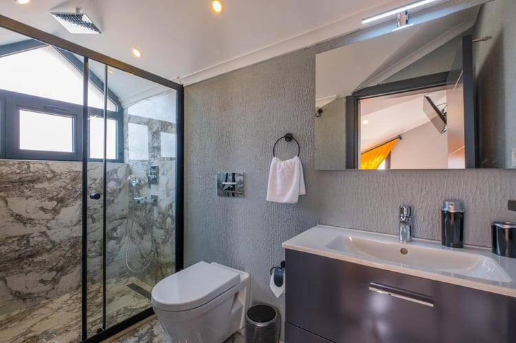 1kiralik-yazlik-villa-villa-elif-duo (28).jpeg