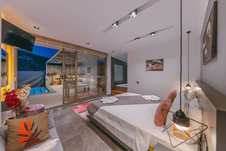 1kiralik-yazlik-villa-villa-aysa (30).jpg