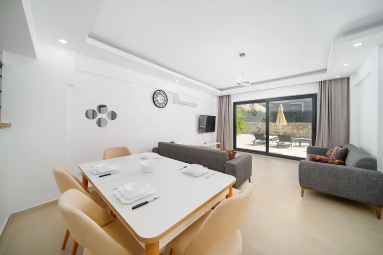 1kiralik-yazlik-villa-villa-poyraz (14).jpg