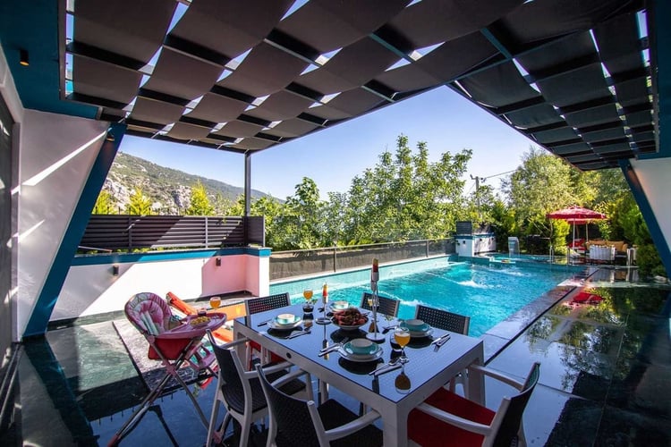 kiralik-jakuzili-villa-villa-rixsos- (13).jpeg