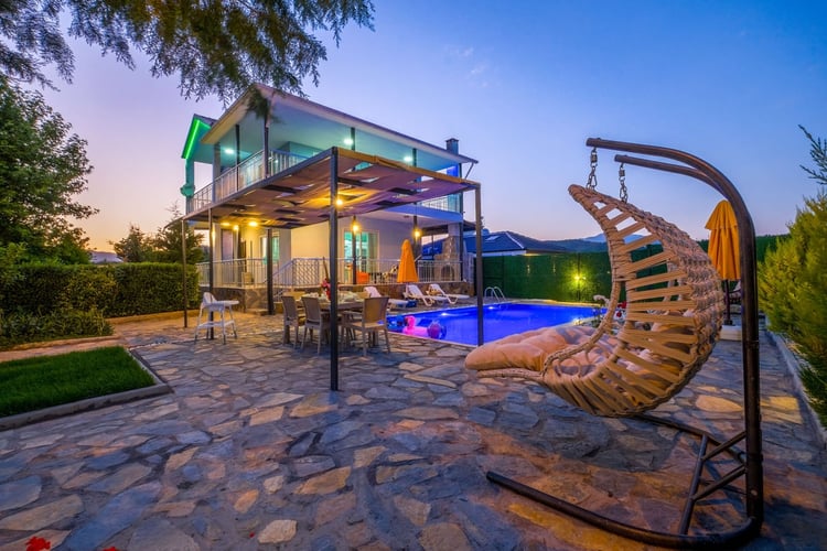 1kiralik-yazlik-villa-villa-atalar-2 (21).jpg