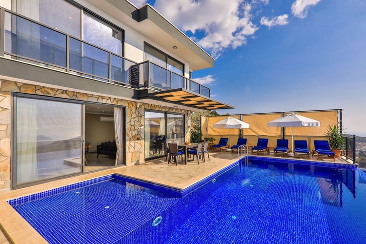 1kiralik-yazlik-villa-villa-blue-star- (3).jpg