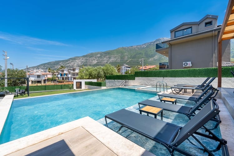 1kiralik-yazlik-villa-villa-azure-luxe (23).jpg