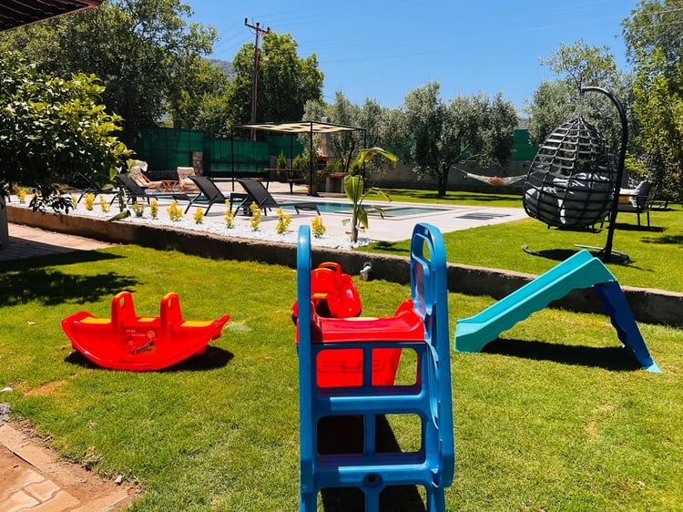 1kiralik-yazlik-villa-villa-big-house- (14).jpeg