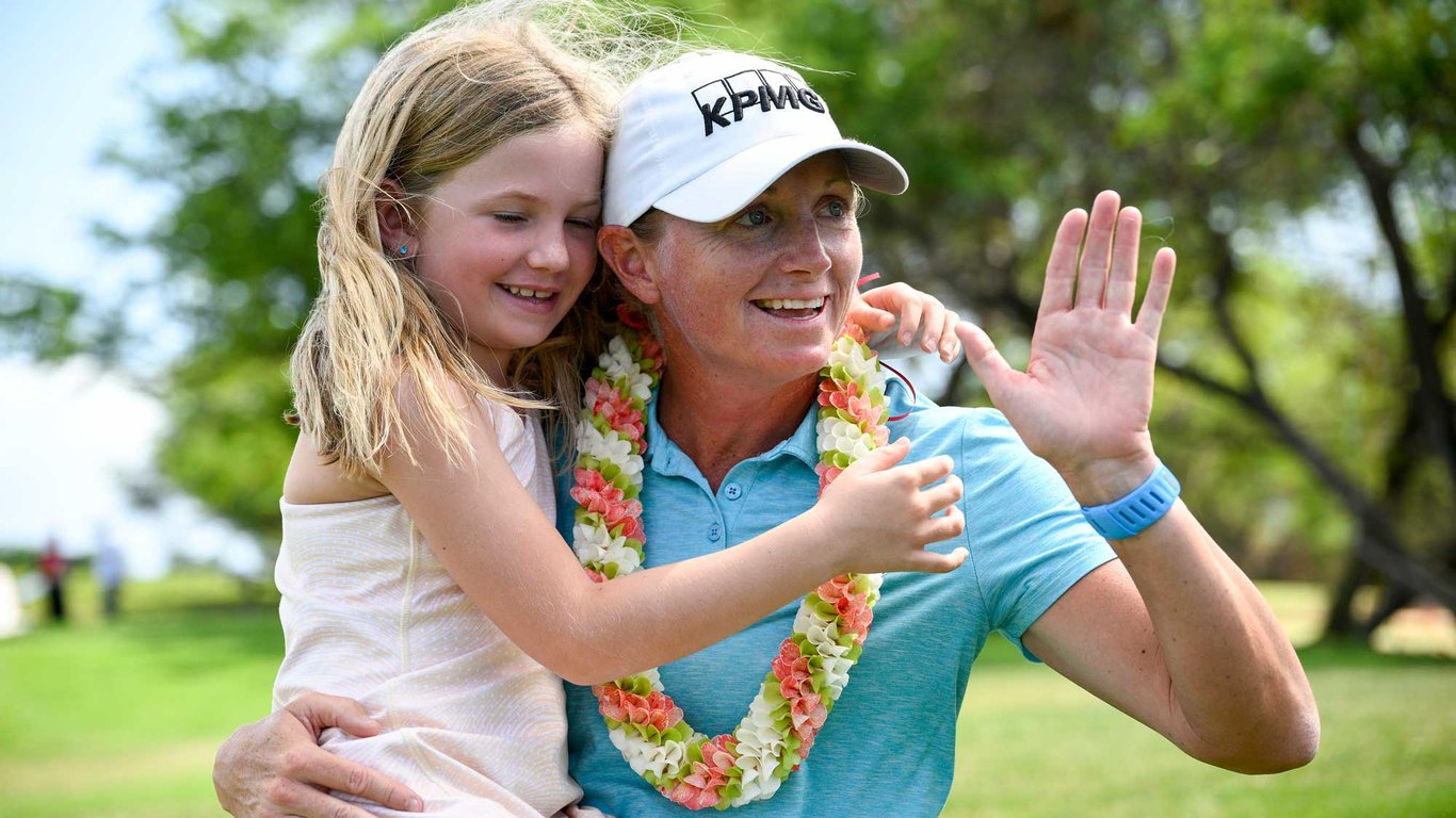 Stacy Lewis and Family Are Growing - Baby Number Two Arriving This Fall 🍀
