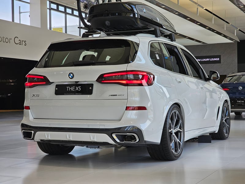 BMW X5 - fotografia 6