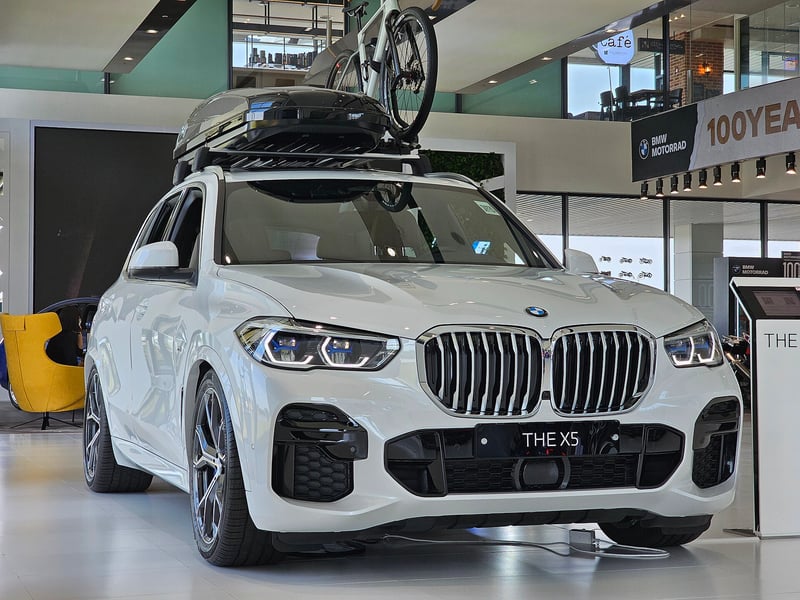 BMW X5 - fotografia 2