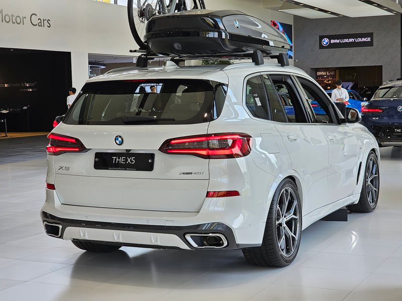 BMW X5 - fotografia 5