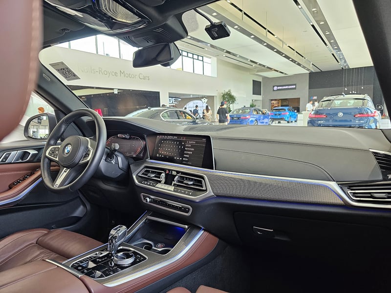 BMW X5 - fotografia 13