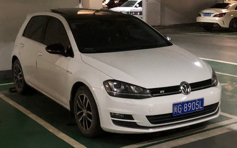 Volkswagen Golf - fotografia 7