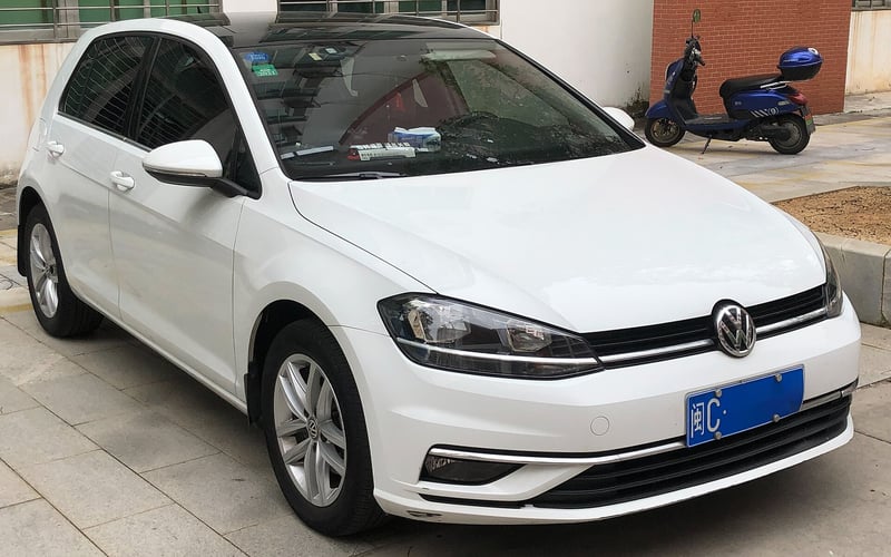 Volkswagen Golf - fotografia 10