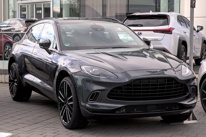 Aston Martin DBX - fotografia 5