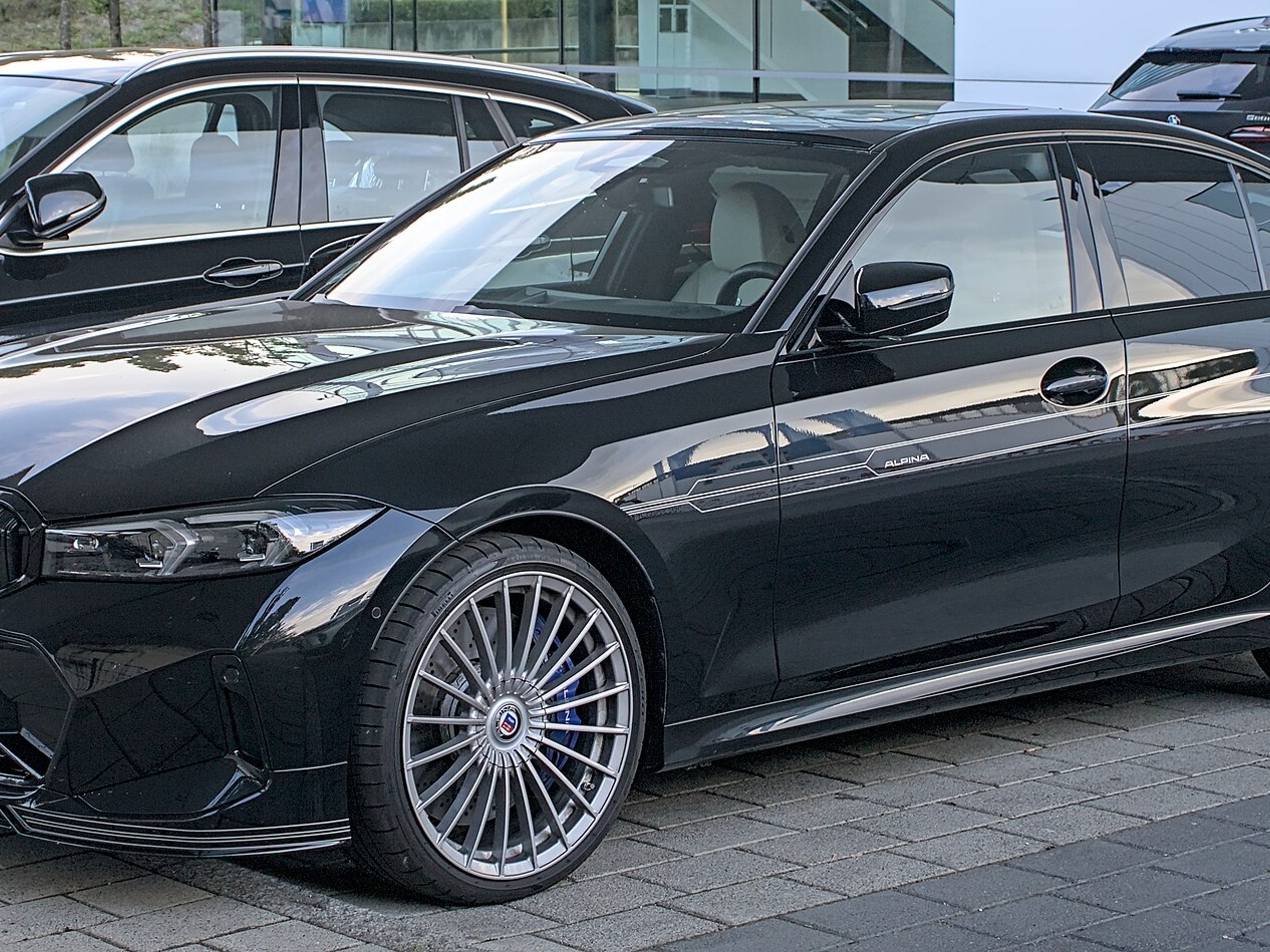 Alpina B3