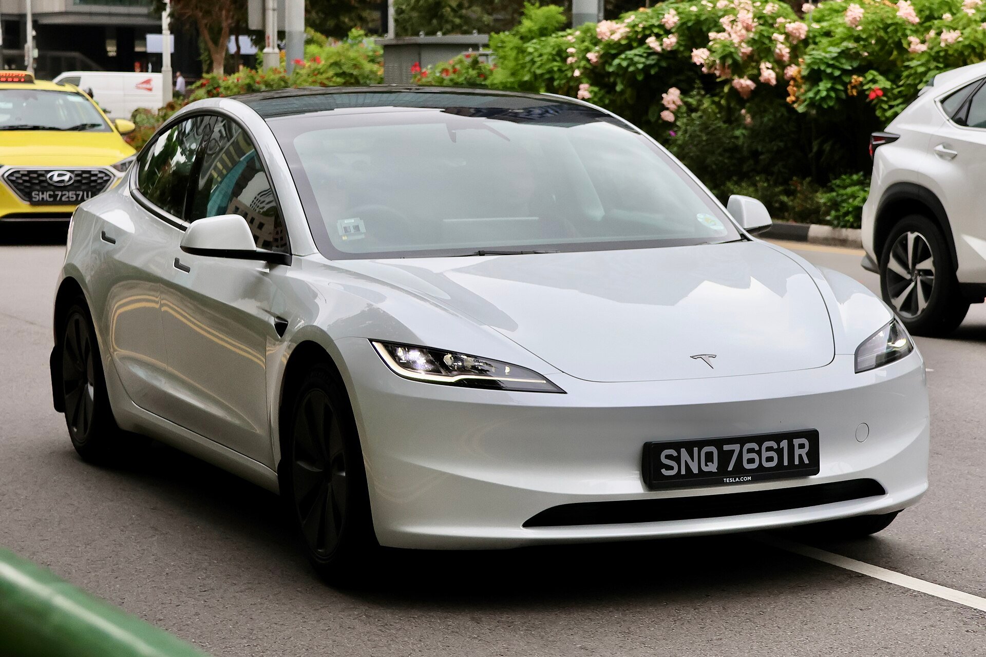 Tesla Model 3, fotografia 10