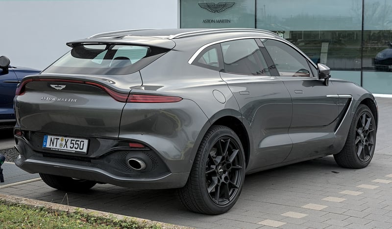 Aston Martin DBX - fotografia 6