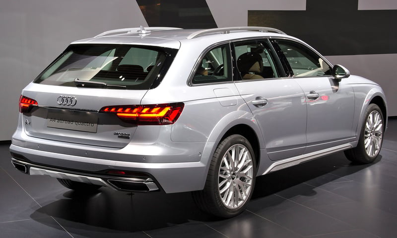 Audi A4 - fotografia 9