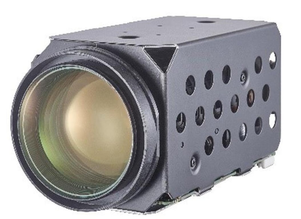 2 MP 40X DarkFighter Ağ Zoom Kamera Modülüyle Desteklenir