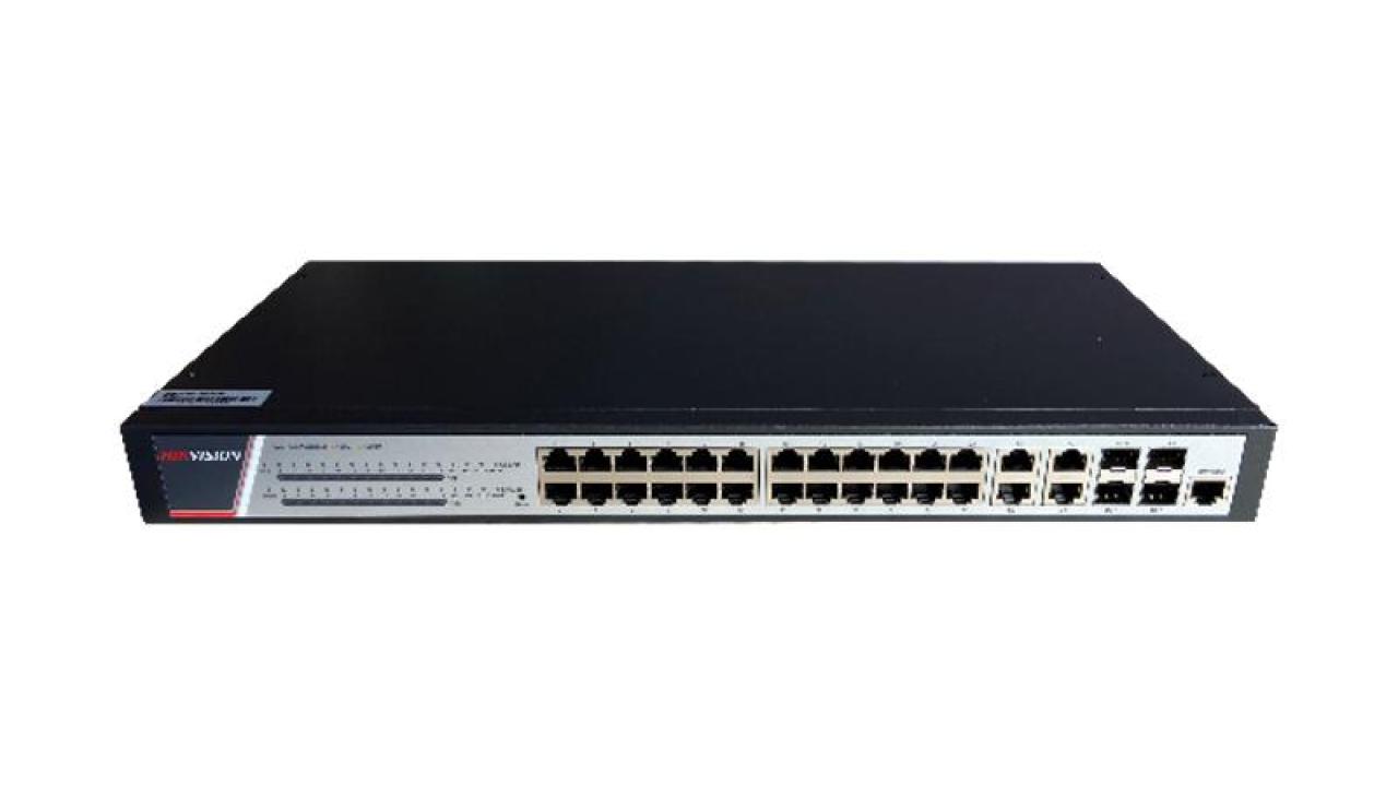 24 Portlu Gigabit Tam Yönetilen PoE Switch