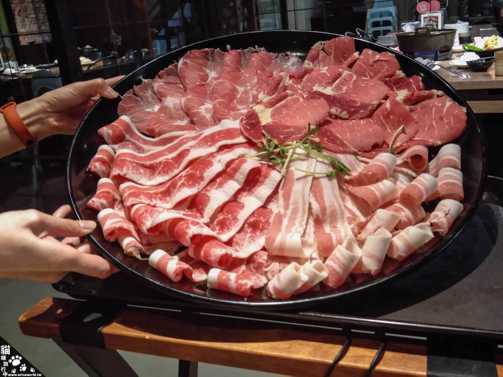 肉多多火鍋 肉盤