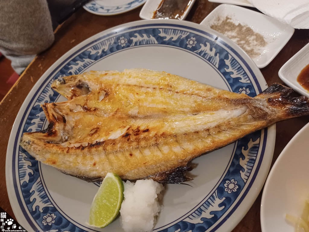 烤午仔魚 和幸安里沖繩料理